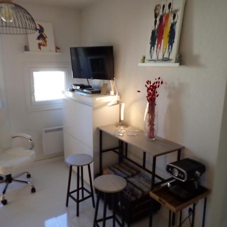 Suite 1 Chambre, 1 Sejour, Climatise, Piscines, 400M De La Mer La Londe-les-Maures Eksteriør billede